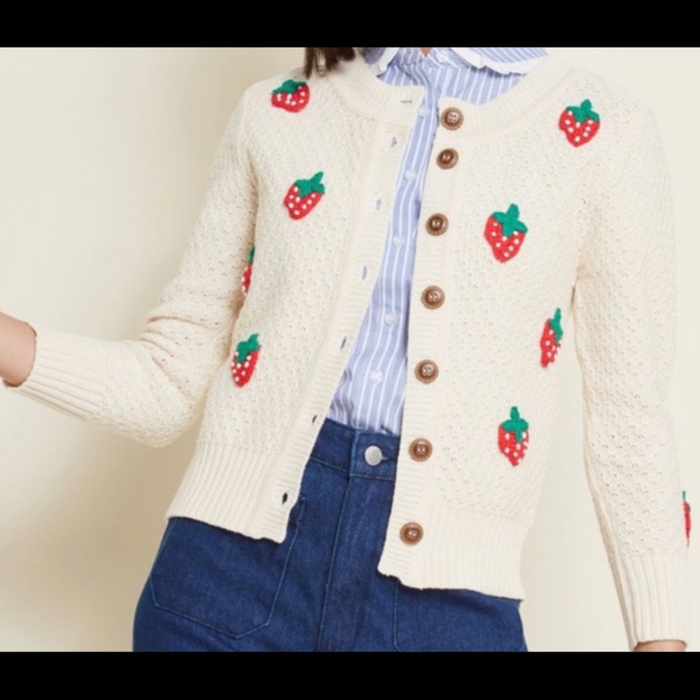 Strawberry Cardigan Sweater ModCloth XL